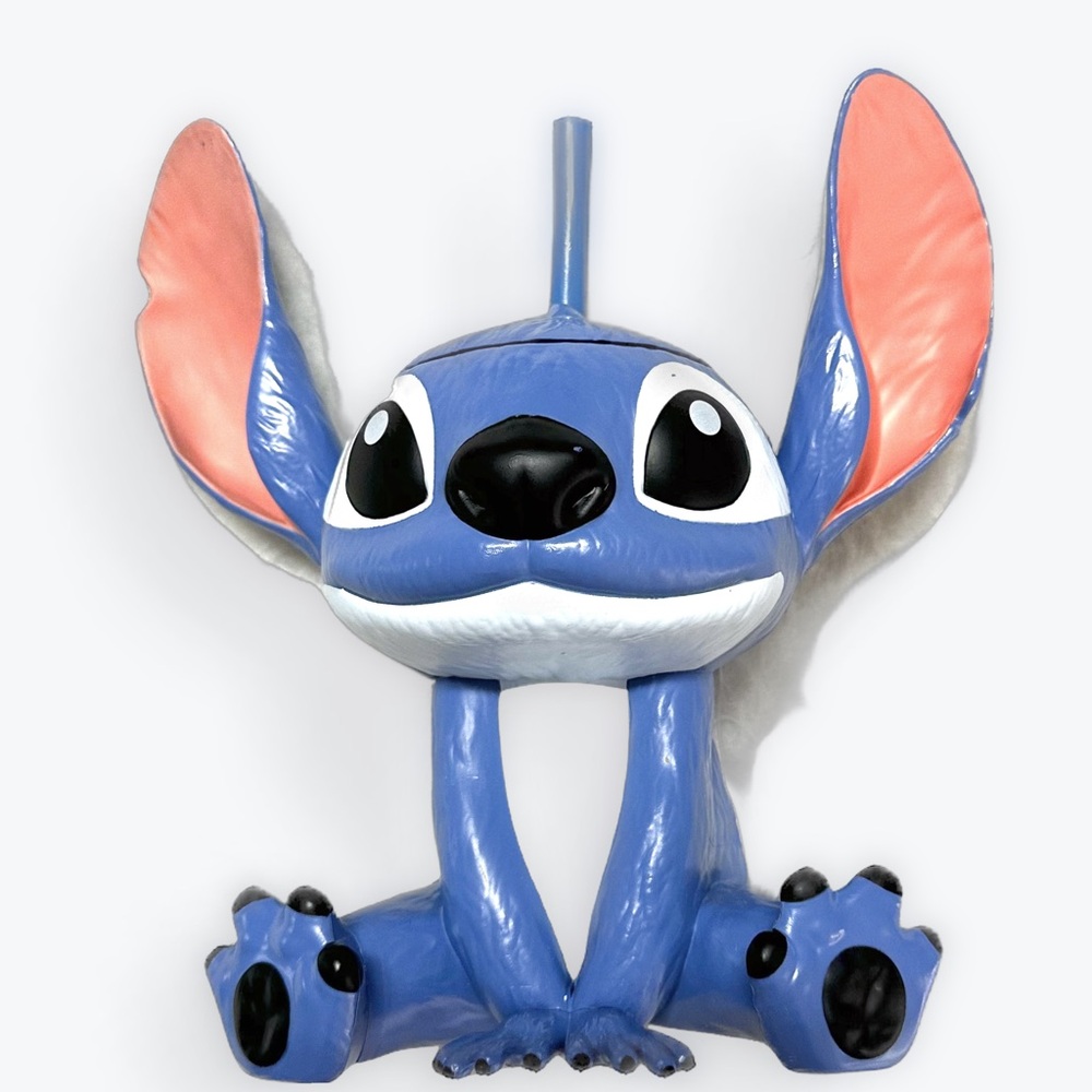 Disney Lilo & Stitch 2025 Stitch Mayhem
Container Cup Regal Exclusive